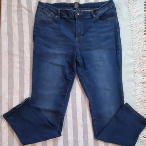 d. Jeans sz 14